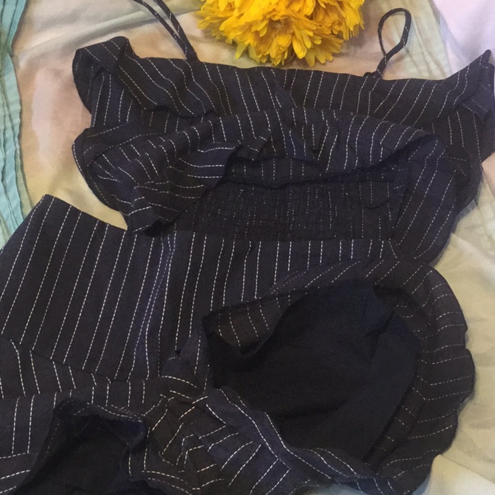 NAVY BLUE STRIPES DETAILED TOP & SHORT SET - Picture 7 of 8